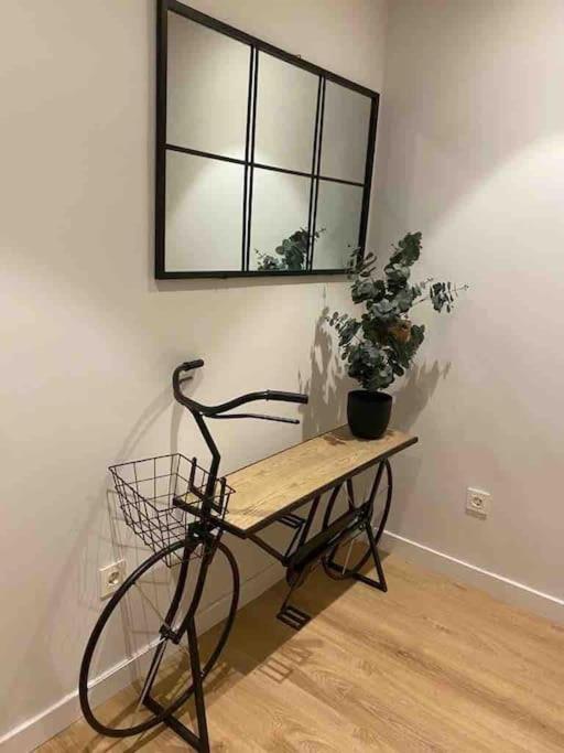 Apartamento A Estrenar En Centro Gijon. Fibra-Tv Luaran gambar