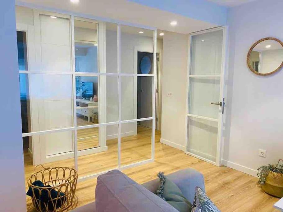 Apartamento A Estrenar En Centro Gijon. Fibra-Tv Luaran gambar