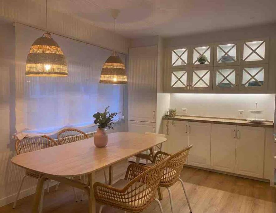 Apartamento A Estrenar En Centro Gijon. Fibra-Tv Luaran gambar